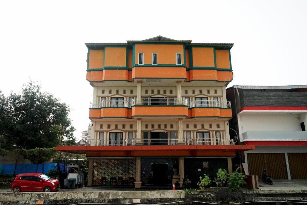 Hotel Golden Vella Pangkal Pinang Exterior foto